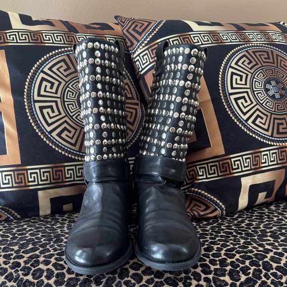 Stuart Weitzman Black Studded Moto Boots - Picture 11 of 13